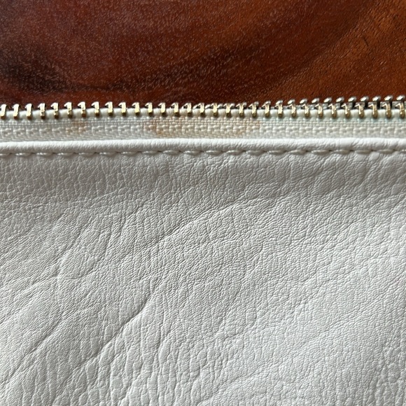 Bonjour/ Au Revoir Clutch - Picture 5 of 5